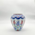 Handmade Ceramic Small Lidded Vase (20cm) - "Küpecik" Form with Colorful Tulips - Elegant Tabletop Accent - Image 7
