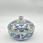 Handmade Ceramic Lidded Bowl (16cm) Blue and Red Spring Flowers Flat Top Finial - Image 6