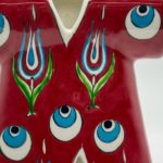 Handmade Ceramic Ottoman Kaftan Sculpture (13cm) - Red "Nazar" Evil Eye & Tulip Pattern - Cultural Shelf Decor - Image 4