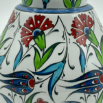 Handmade Ceramic "Kandil" Vase (15cm) - Red Carnations, Blue Tulips & Yellow Accents - Image 4